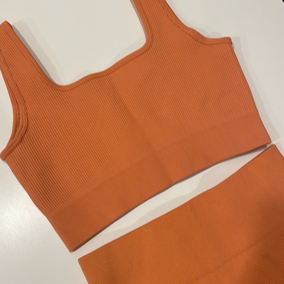 Orange matching set - Picture 2 of 2